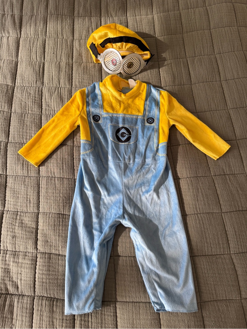 Toddler/Baby Minion Costume 12-18 Months